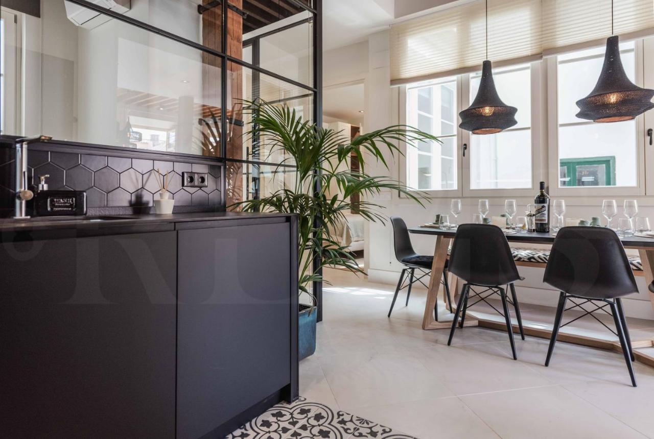Premium Loft In The Heart Of Malaga By Rems Apartment Exterior photo
